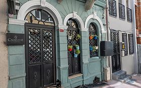 Calanthe Residence